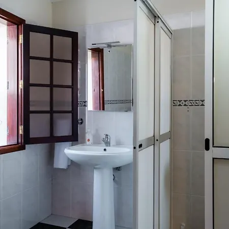 Guestready - Lovely Near De S. Roque Lägenhet *