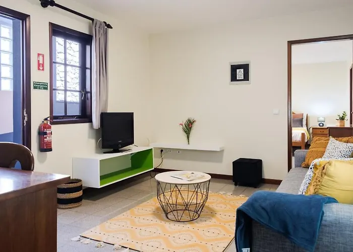 Guestready - Lovely Near De S. Roque * Machico (Madeira)