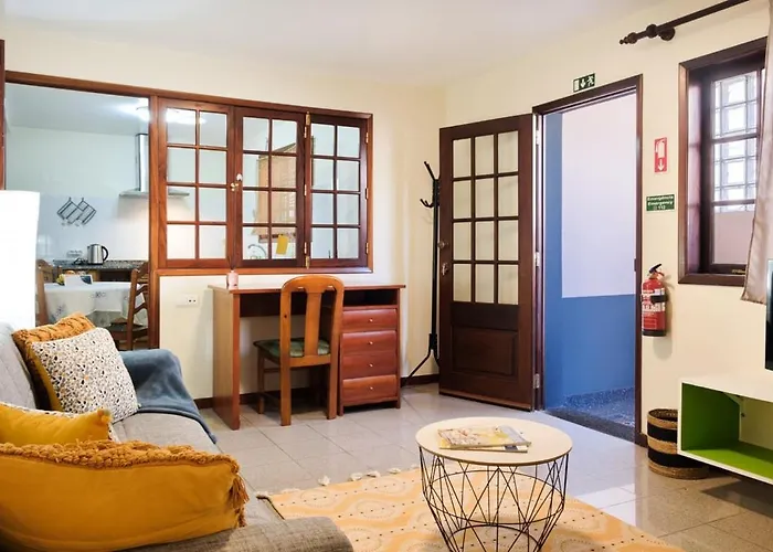 Guestready - Lovely Near De S. Roque * Machico (Madeira)